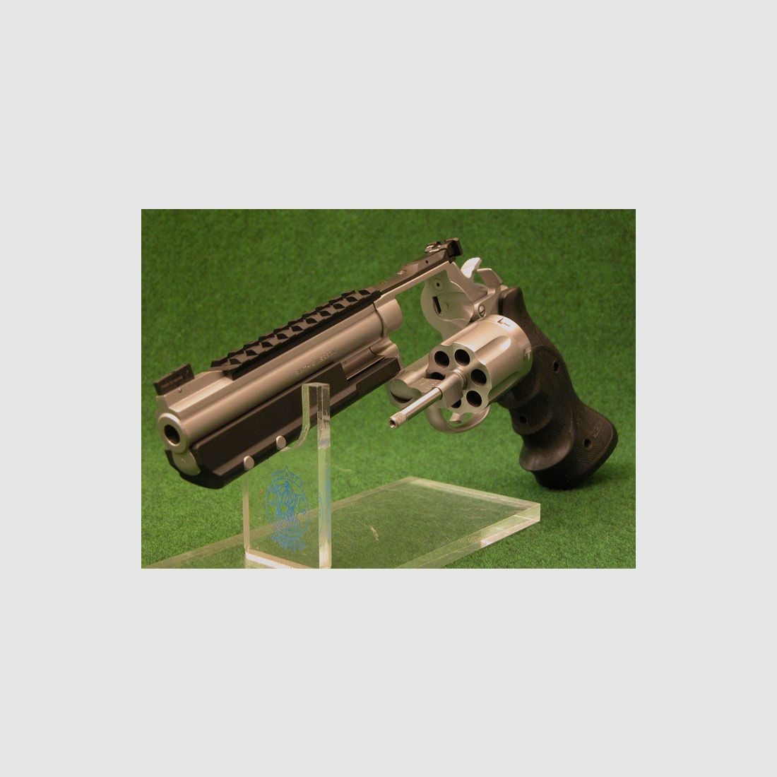 CIBLE ALPHA S&W 686 6" pouces 357 Magnum Bi-Color