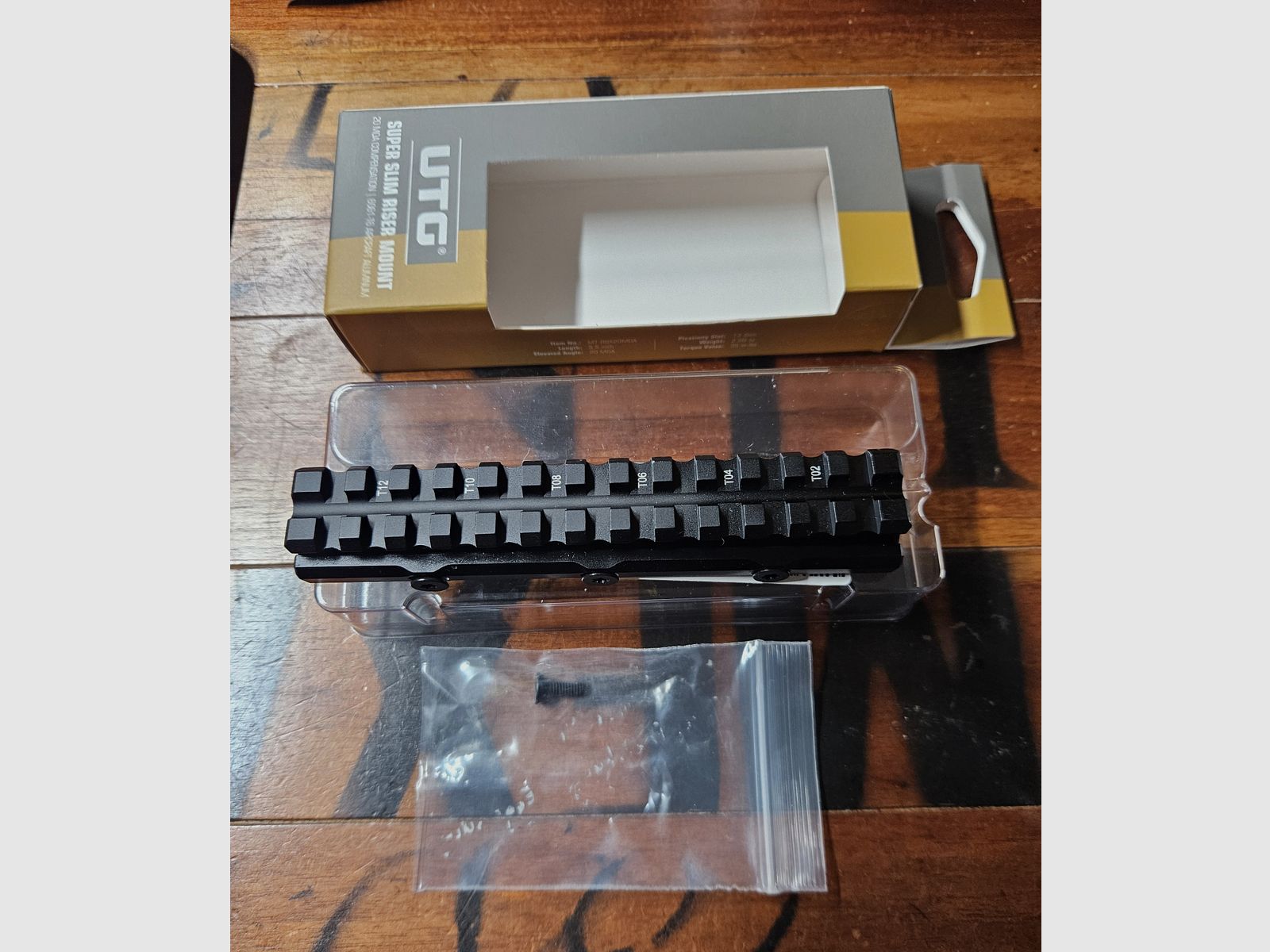 UTG mount riser, 20 MOA cant, Picatinny, 13 slots, image 2 of 2