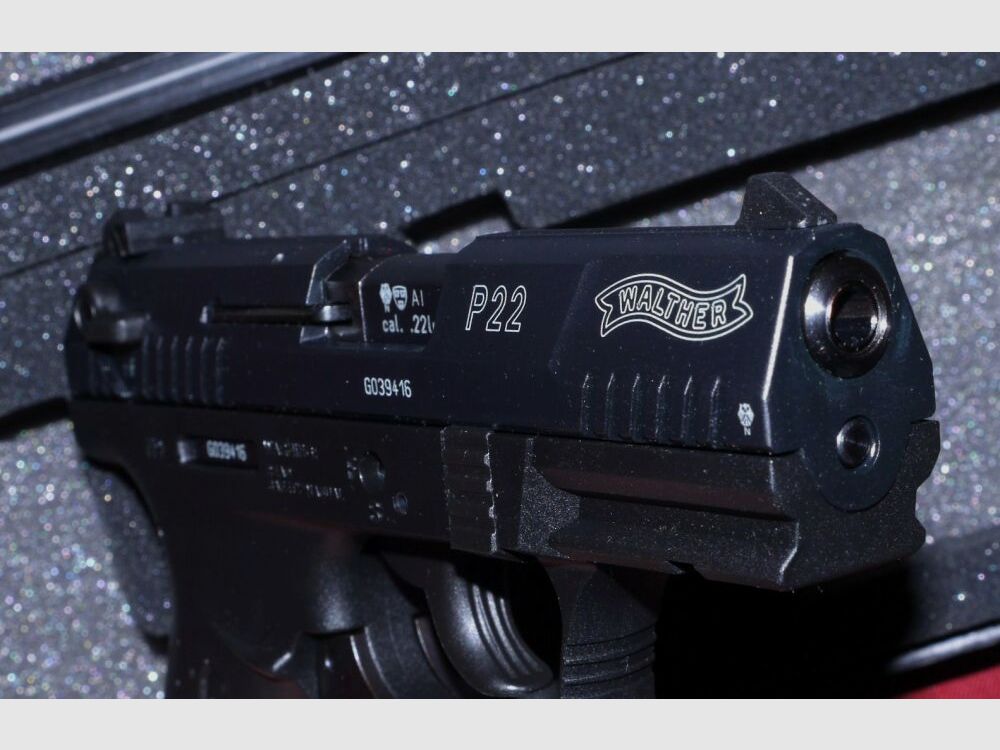 Walther P22