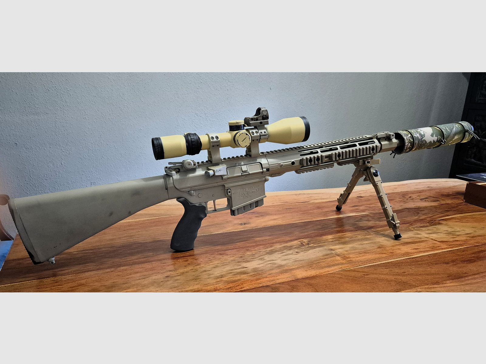Remington R25 AR-10 in .308 M110 clone in FDE carabina semiautomatica
