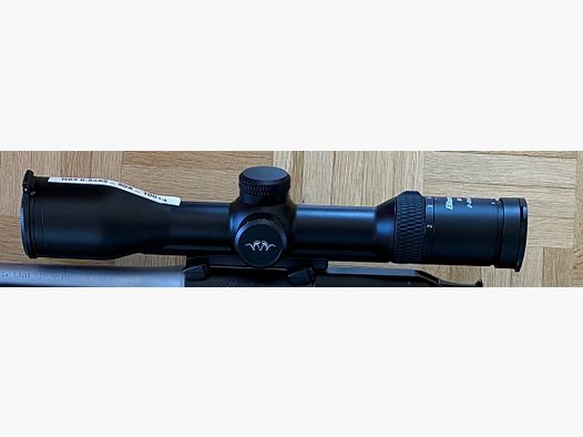 Blaser B2 2-12x50 con montaggio a sella Blaser