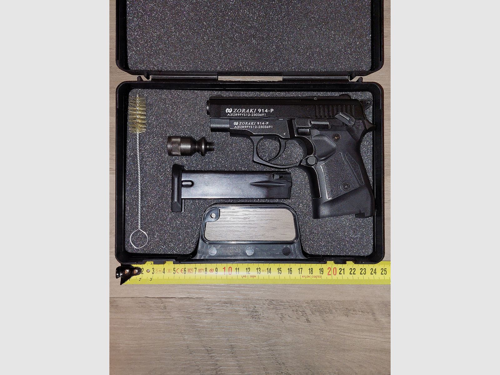 Zoraki 914-P Pistolet à blanc 9mm P.A.K. noir