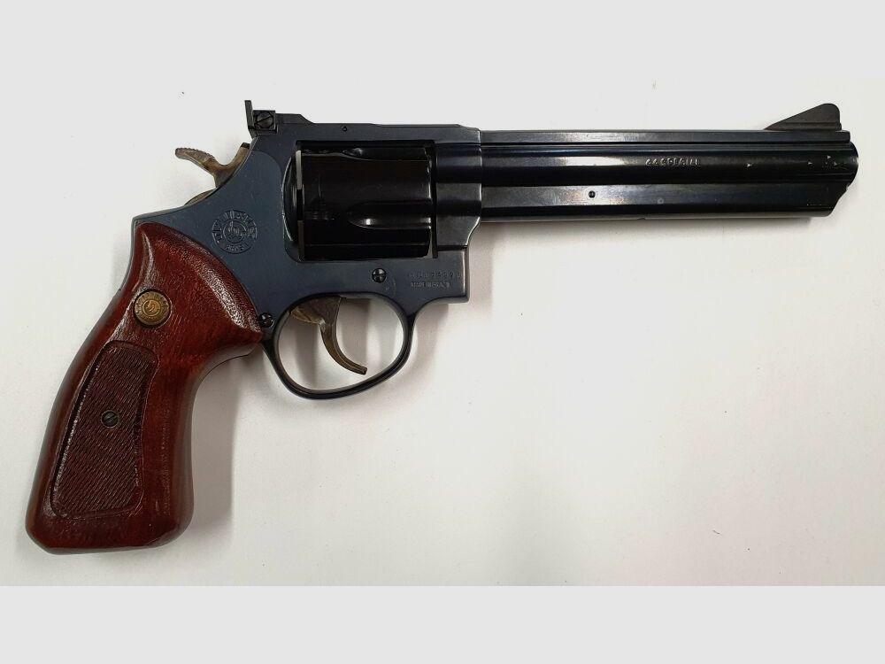 Taurus Revolver Model 441, zdjęcie 1 z 10