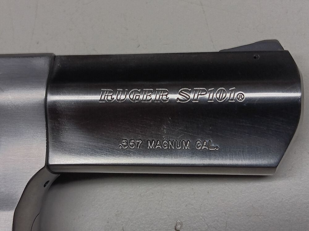 Sturm , Ruger & Co. Southport Mod. SP 101