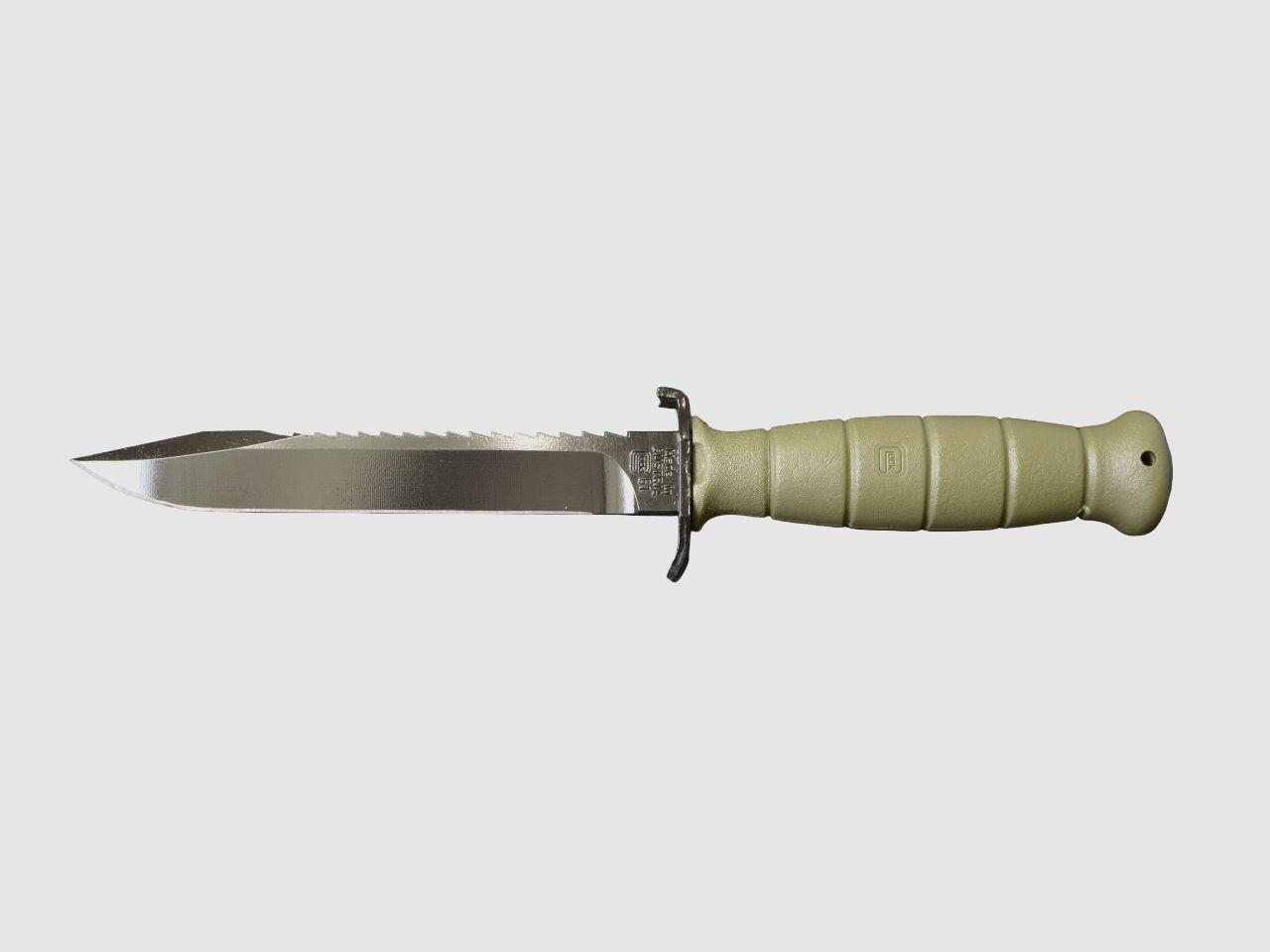 Glock Feldmesser FM 81 oliv – Militärisches Mehrzweckmesser