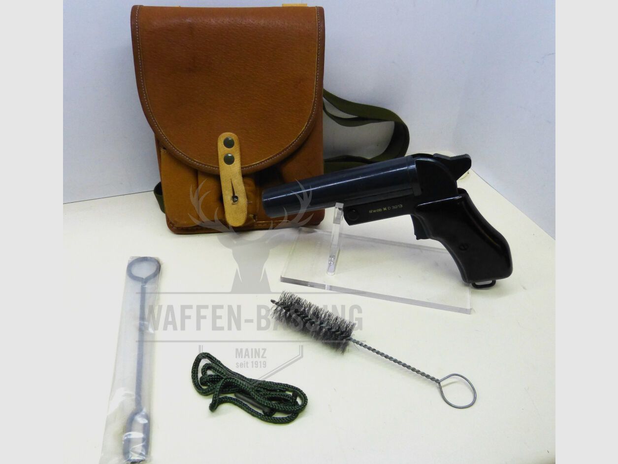 CZ Strakonice "she 68" = CZ 44/67