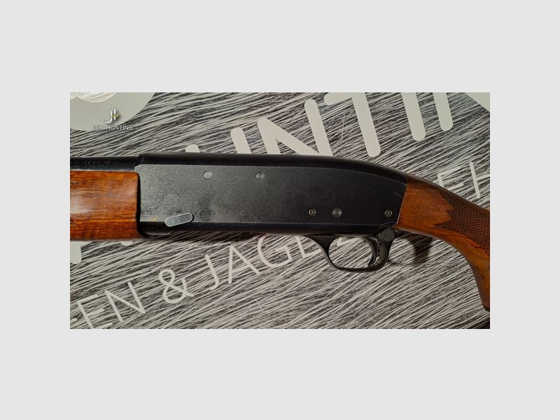 Perfex Selbladeflinte mit Wechsellauf