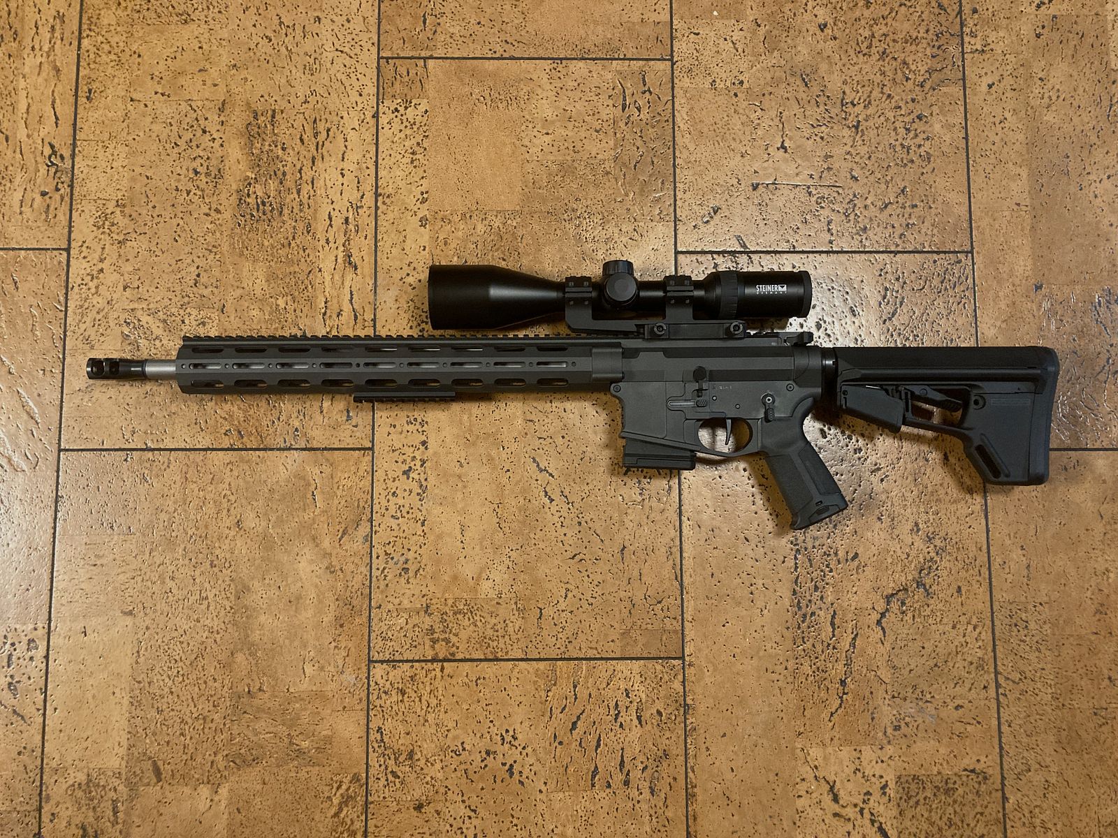 DAR AR15 semi-automatic exclusive in .223 and .22 conversion system