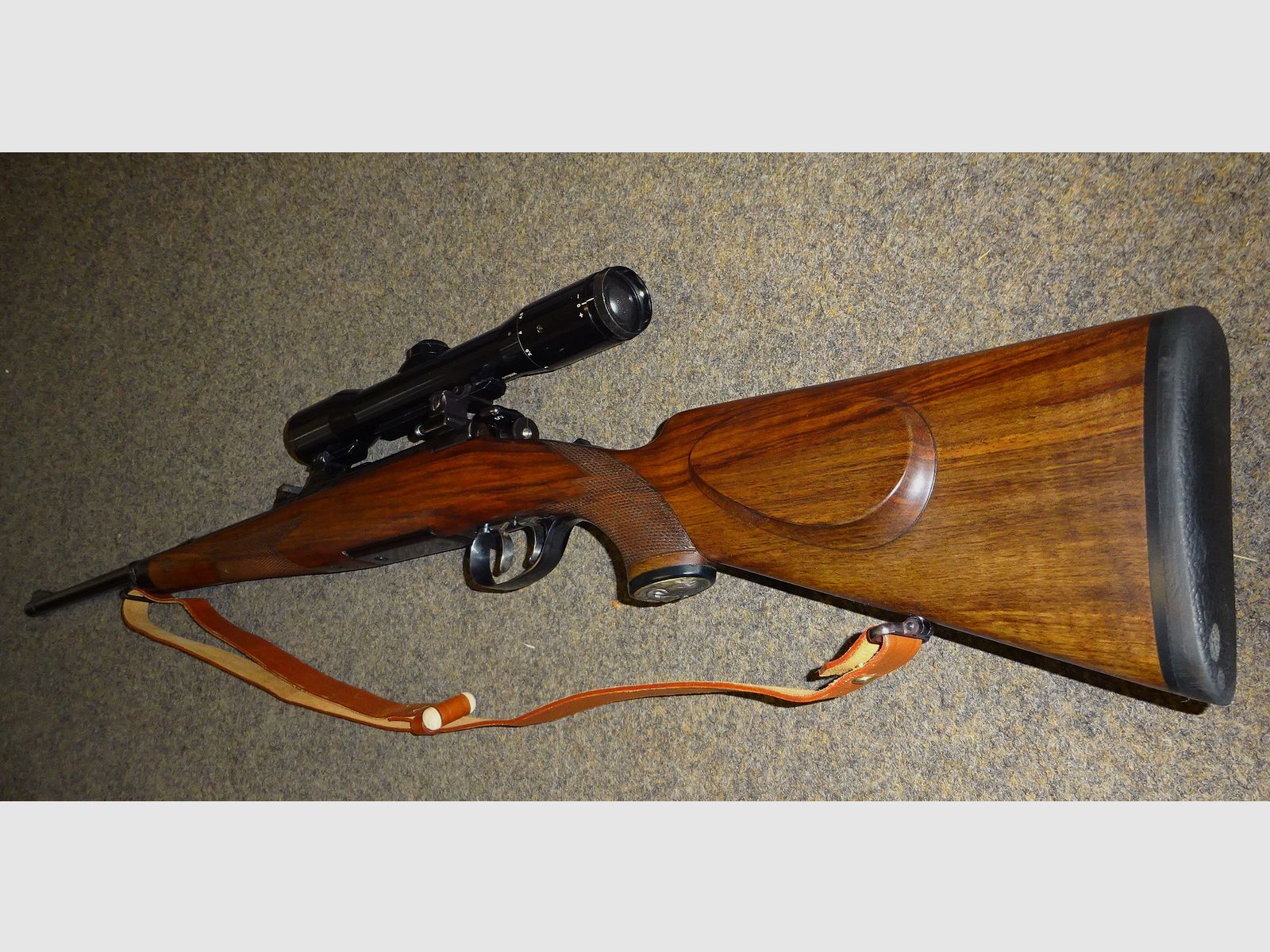 Rep.Büchse STEYR(MANNLICH-SCHÖNAUER) "GK" in 7x57 mit ZF ZEISS "Diavari-D" 2-6x mit tollem Schaft und Schiebesicherung