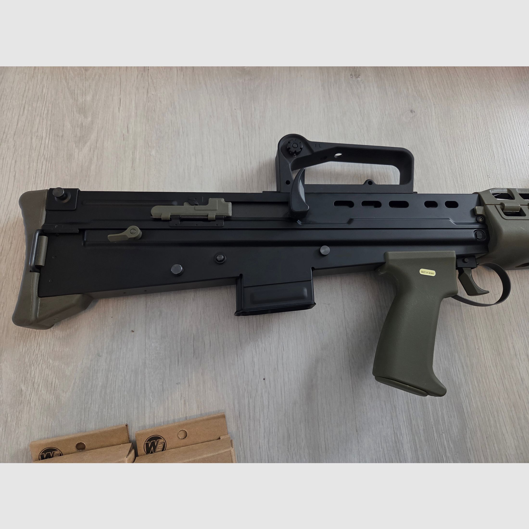 Wei Etech L85 A2 Vollmetall GBB Airsoft Gewehr Top Zustand