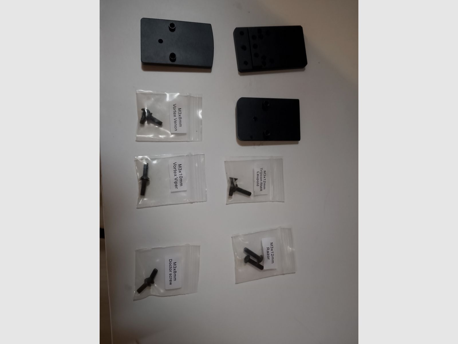 Placas de montaje diversas para pistola con tornillos para red dot sight zf Glock 17 19 22 Walther Beretta Umarex adaptador universal para montaje de scope