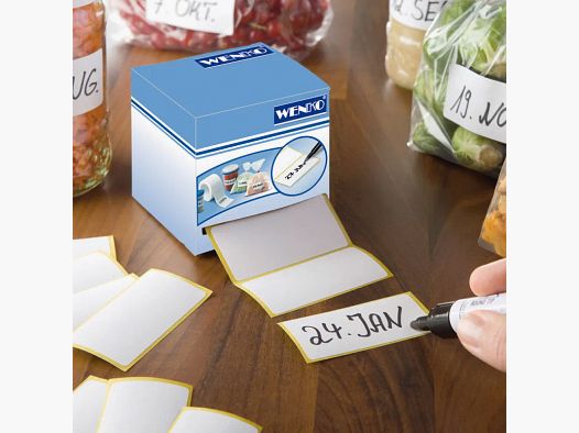 Roll of 500 adhesive labels
