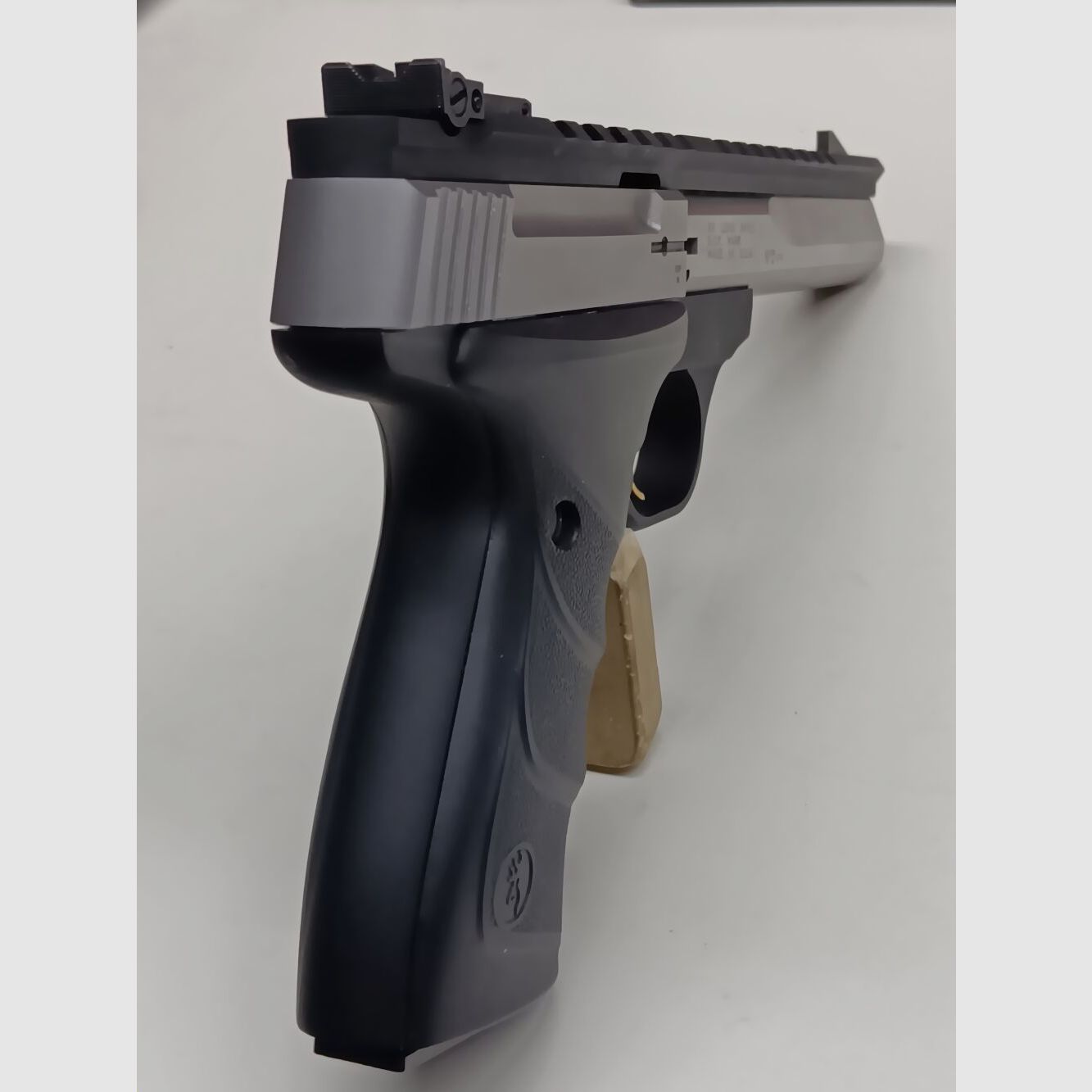 Browning Arms Company - USA Buck Mark