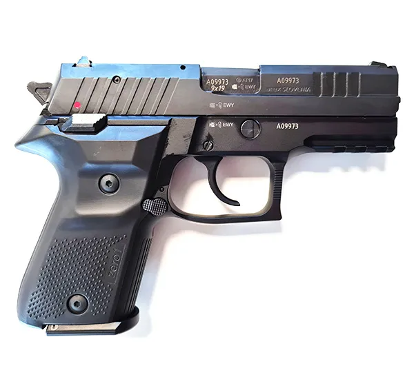 Pistolet samopowtarzalny AREX Rex Compact Black, kal. 9x19mm, zdjęcie 2 z 2