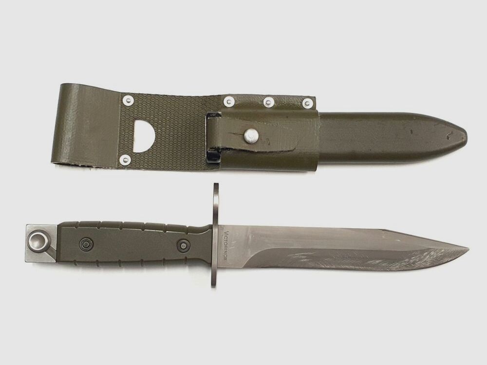 Schweizer Ordonanz Bajonett, SIG PE90/Stgw 90 mit Koppelschuh