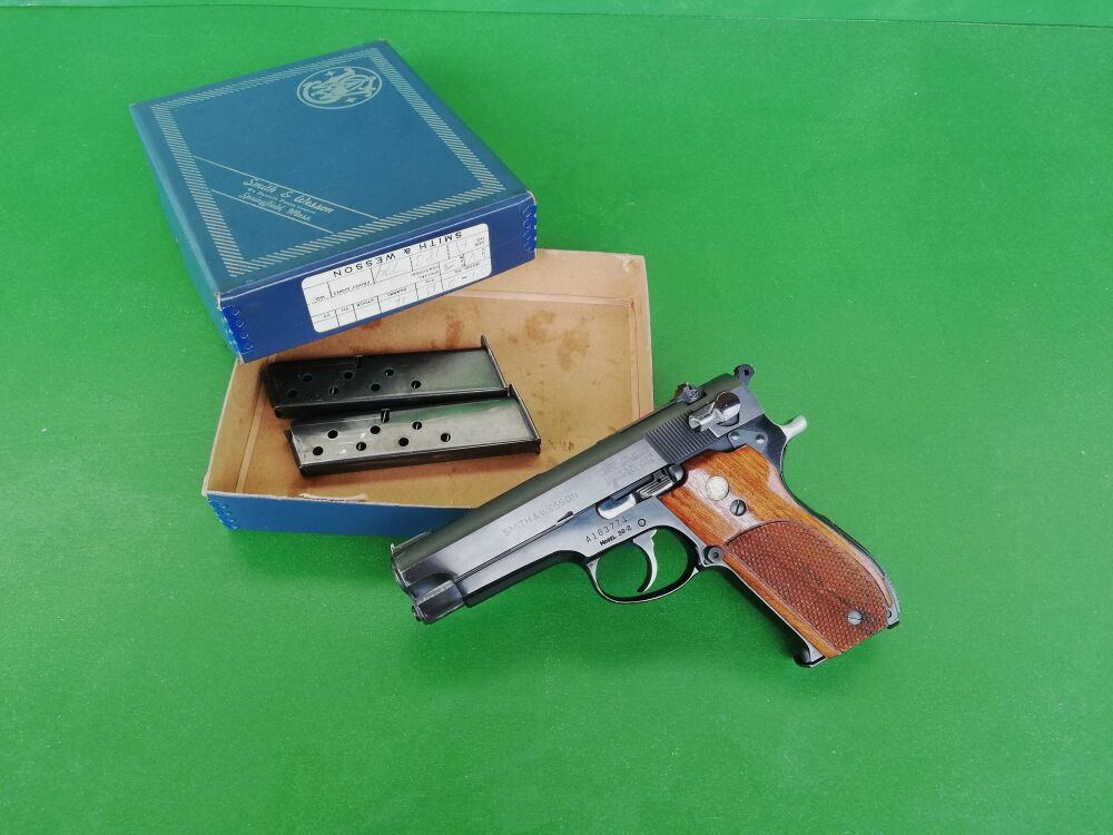 Smith & Wesson 39-2, Bild 1 von 8
