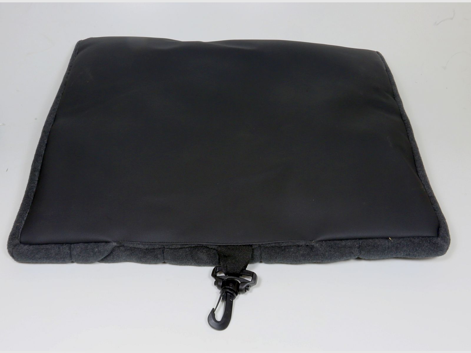 Hunting seat cushion