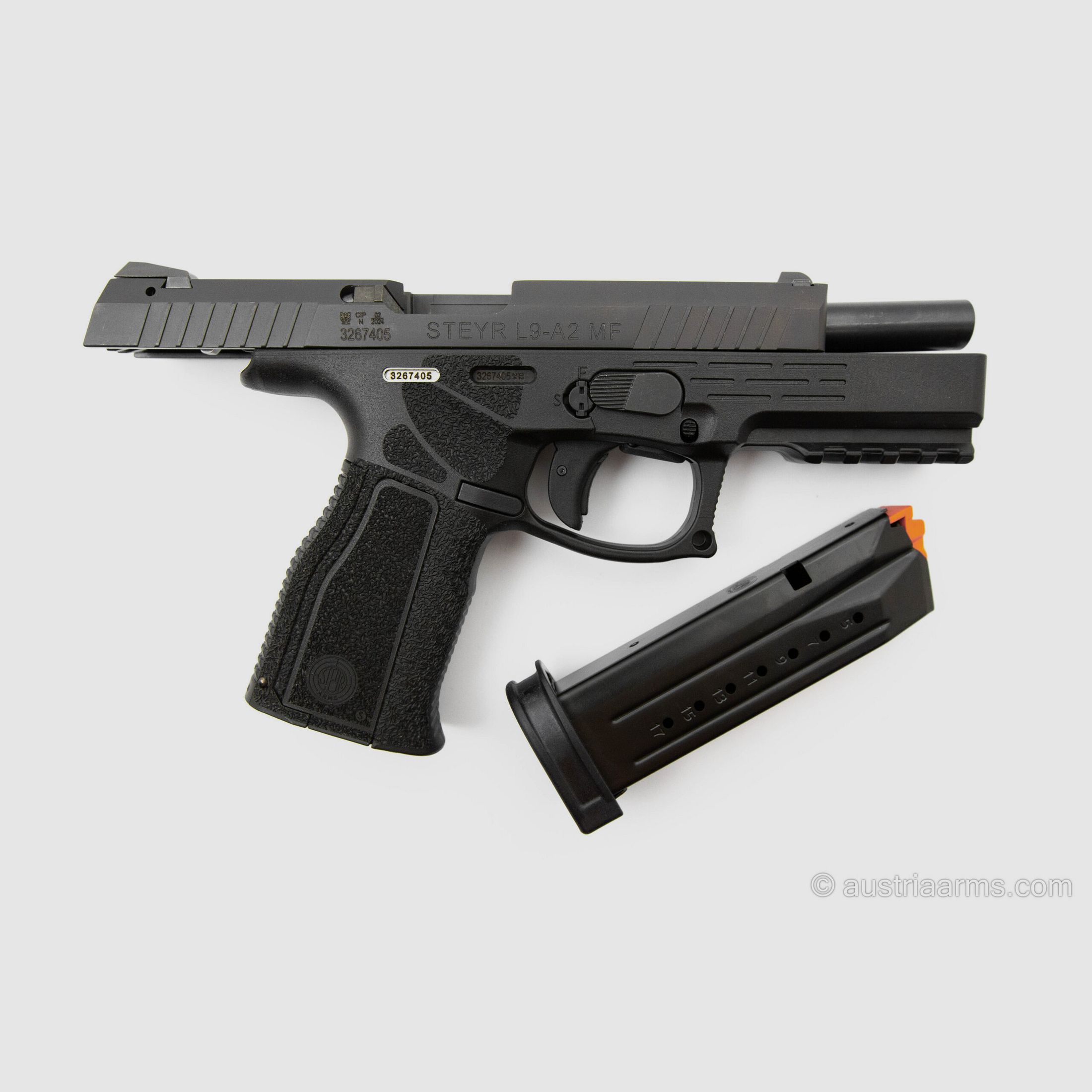 Steyr Arms L9-A2 MF, new weapon, version with contrast point sight, 9 x 19 mm, image 2 of 4