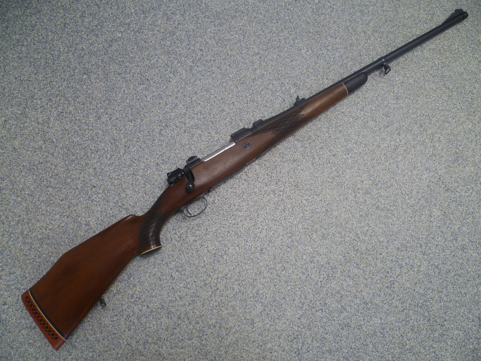 Repeater rifle Brenneke 9.3x64