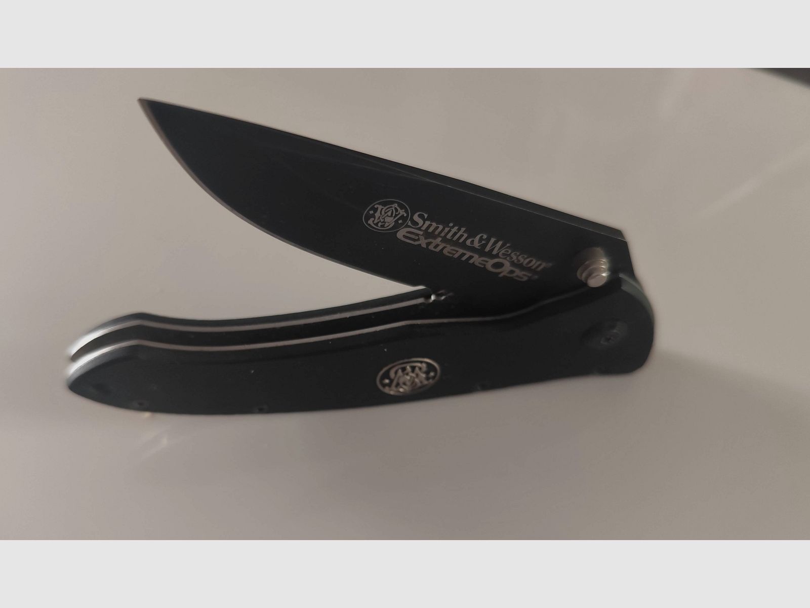❗Smith and Wesson Einhandmesser Extreme Ops, Stahl 440 C, G-10 Schalen, Gürtelclip