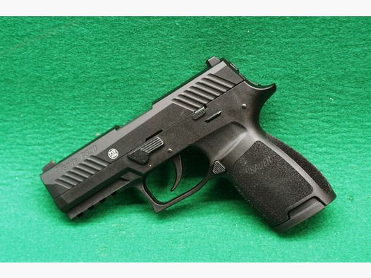 Sig Sauer	 P320 9mm P.A.K., schwarz