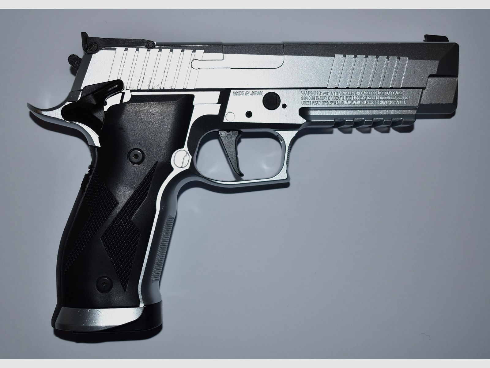 Sig Sauer X-Five, zdjęcie 2 z 2