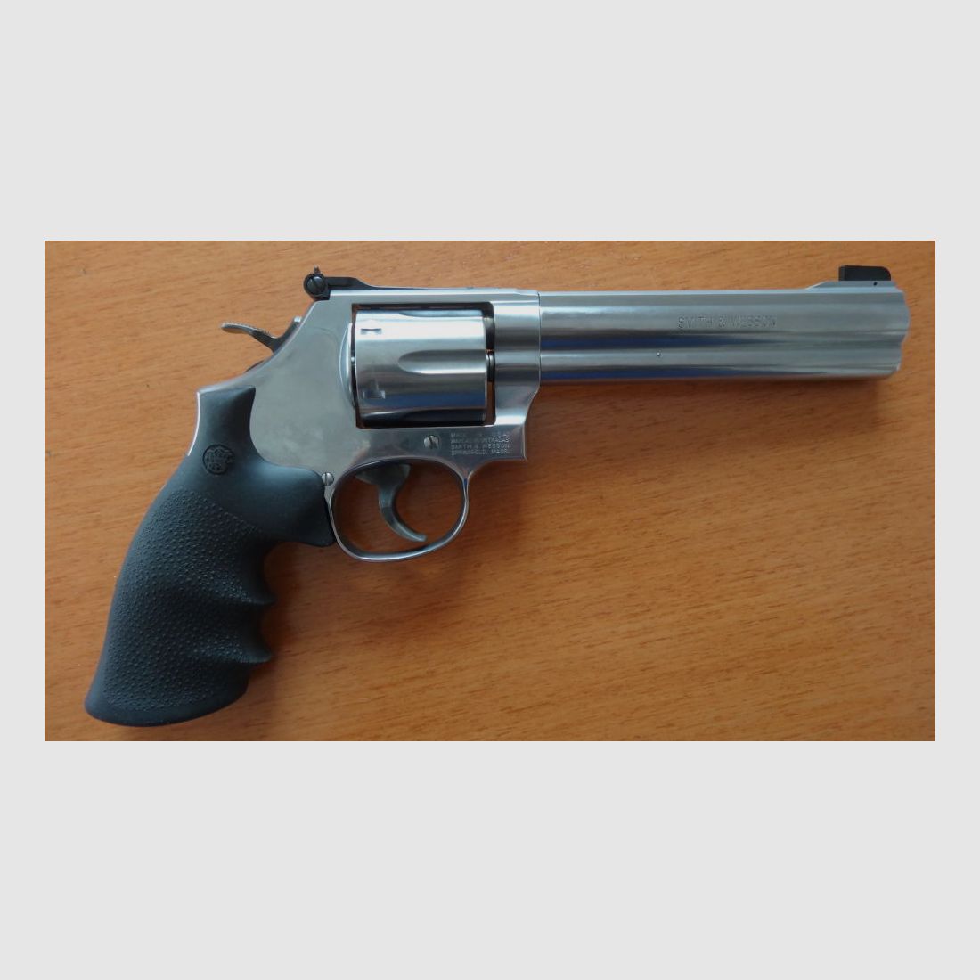 Smith & Wesson 686 Standard