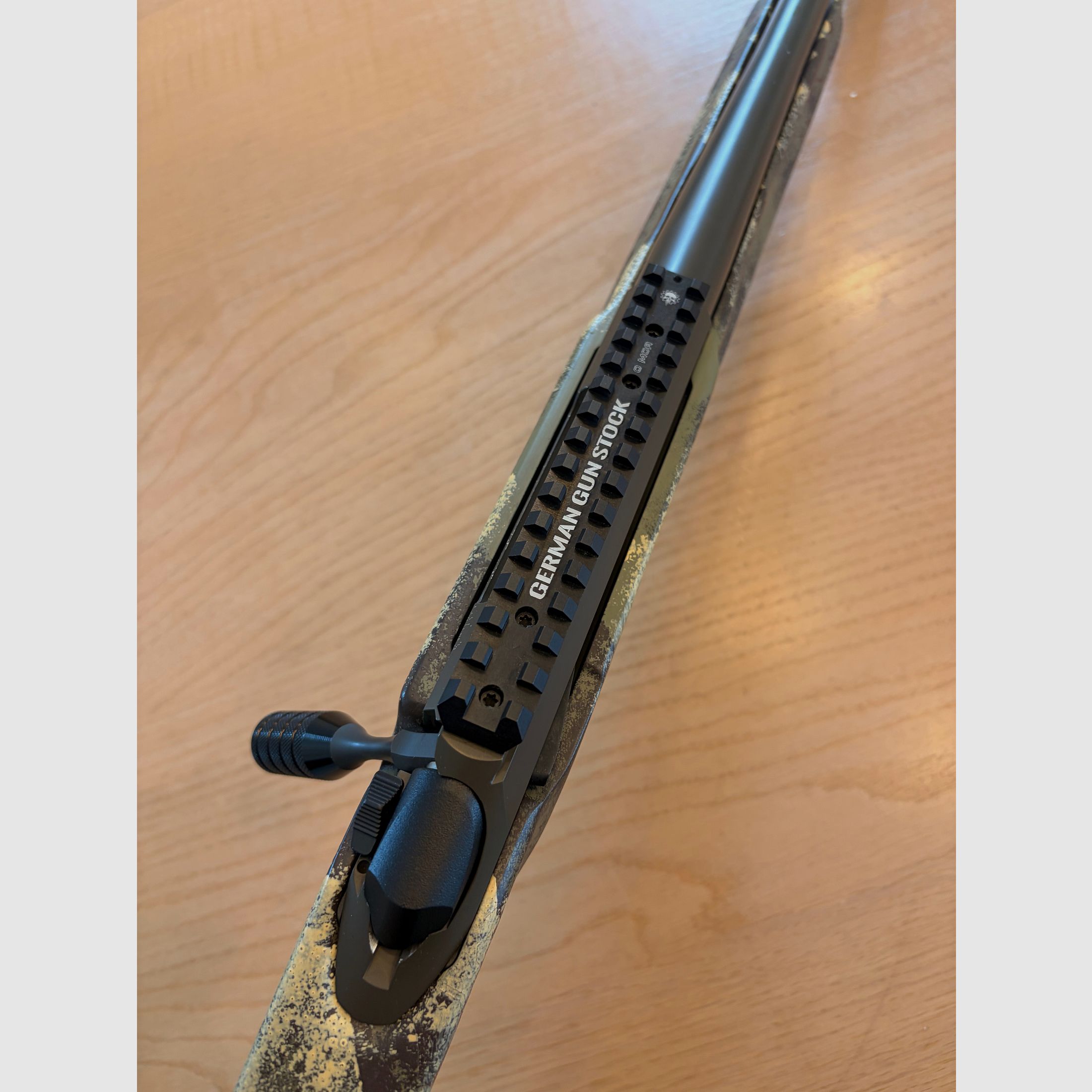 GGS Custom Tikka T3 Varmint Stainless – .22-250 Rem. – versión zurda – GGS Predator stock