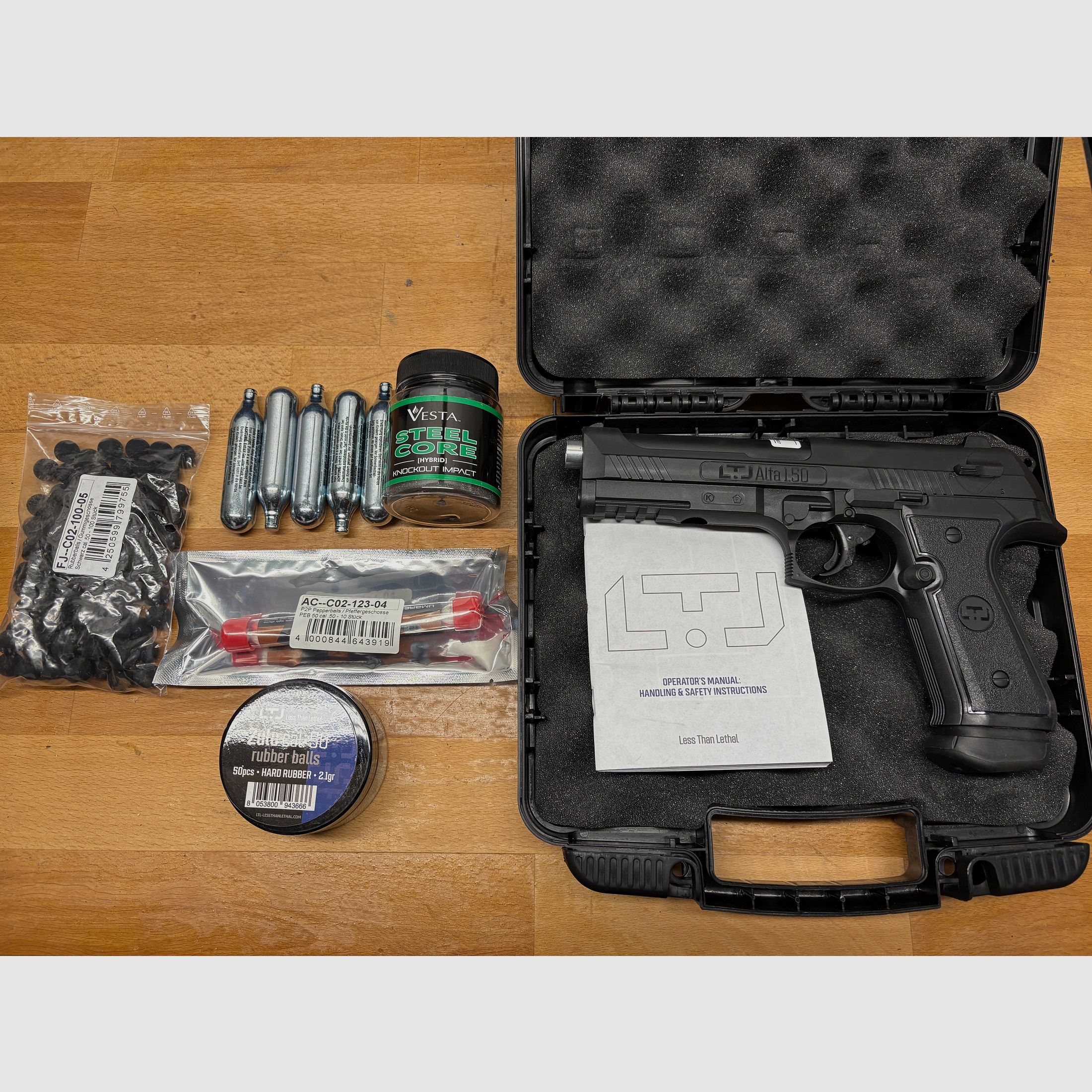 LTL Alfa 1.50 Co2-Pistole cal .50 Defense Training Marker (P18) mit Munition + CO² Patronen 
