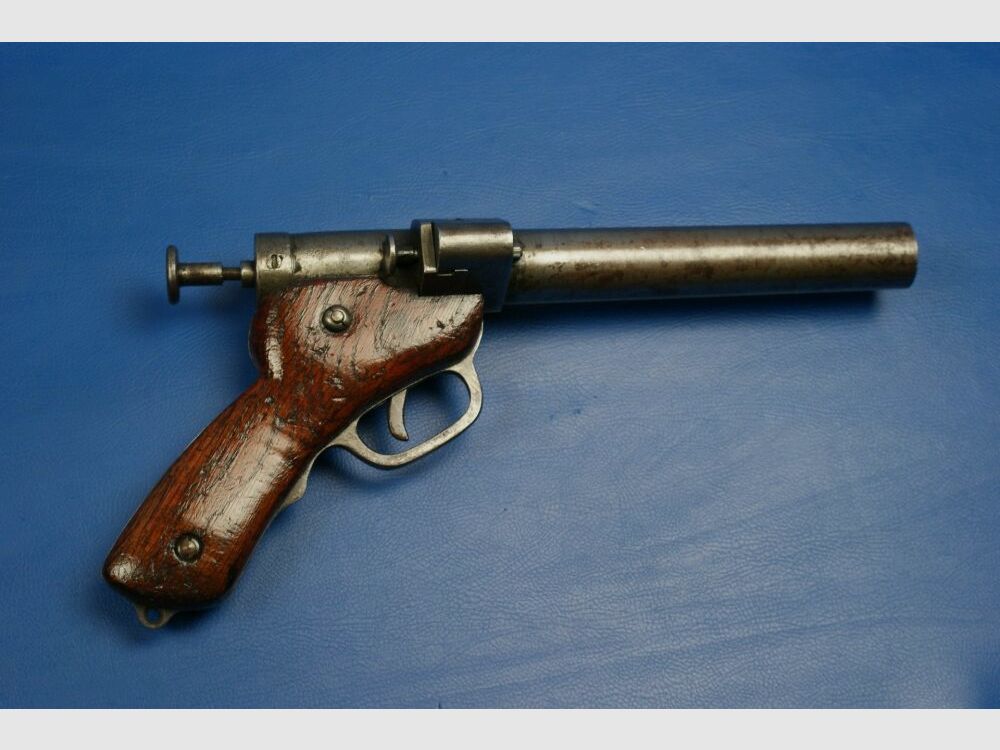 Peugeot Kdtur. Lille 4 (Sygnal)