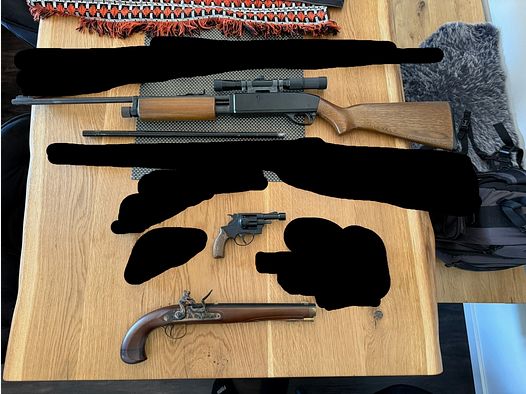 Div Waffen aus Erbe zu verkaufen bevorzugt als komplett Set