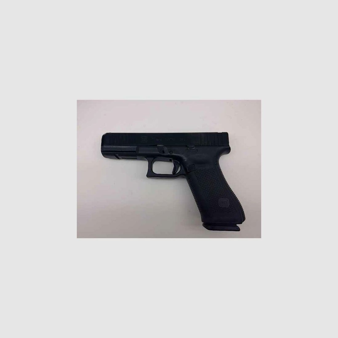 Pistole GLOCK 17 Gen5 Kal.9mm Luger gebraucht