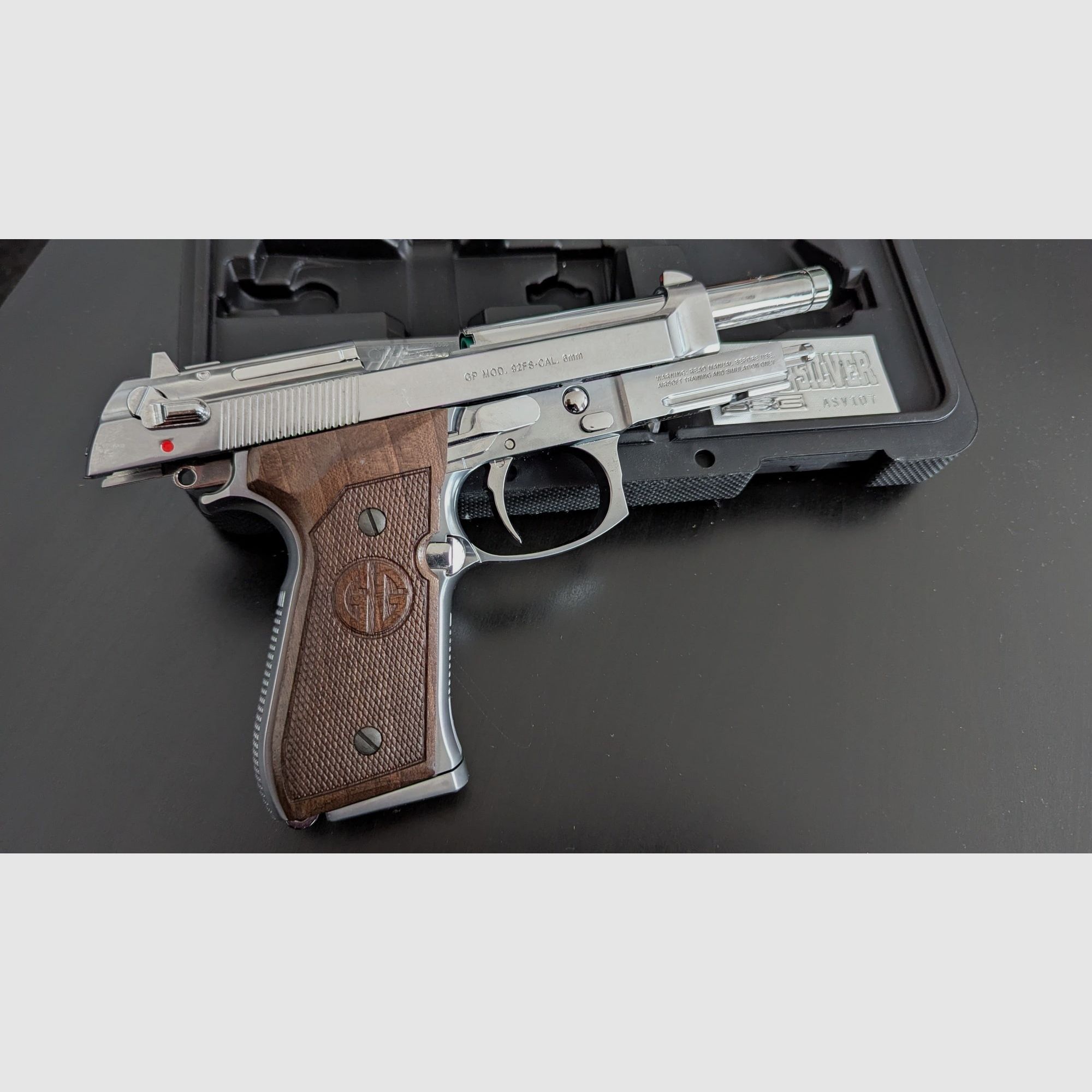 Beretta GPM92 GP2 Metal Version GBB Limited Edition Silver