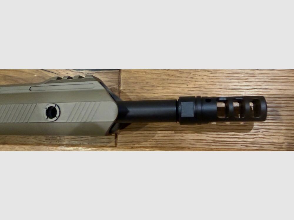 Schmeisser AR15 M4FL FDE sportlich zugelassen