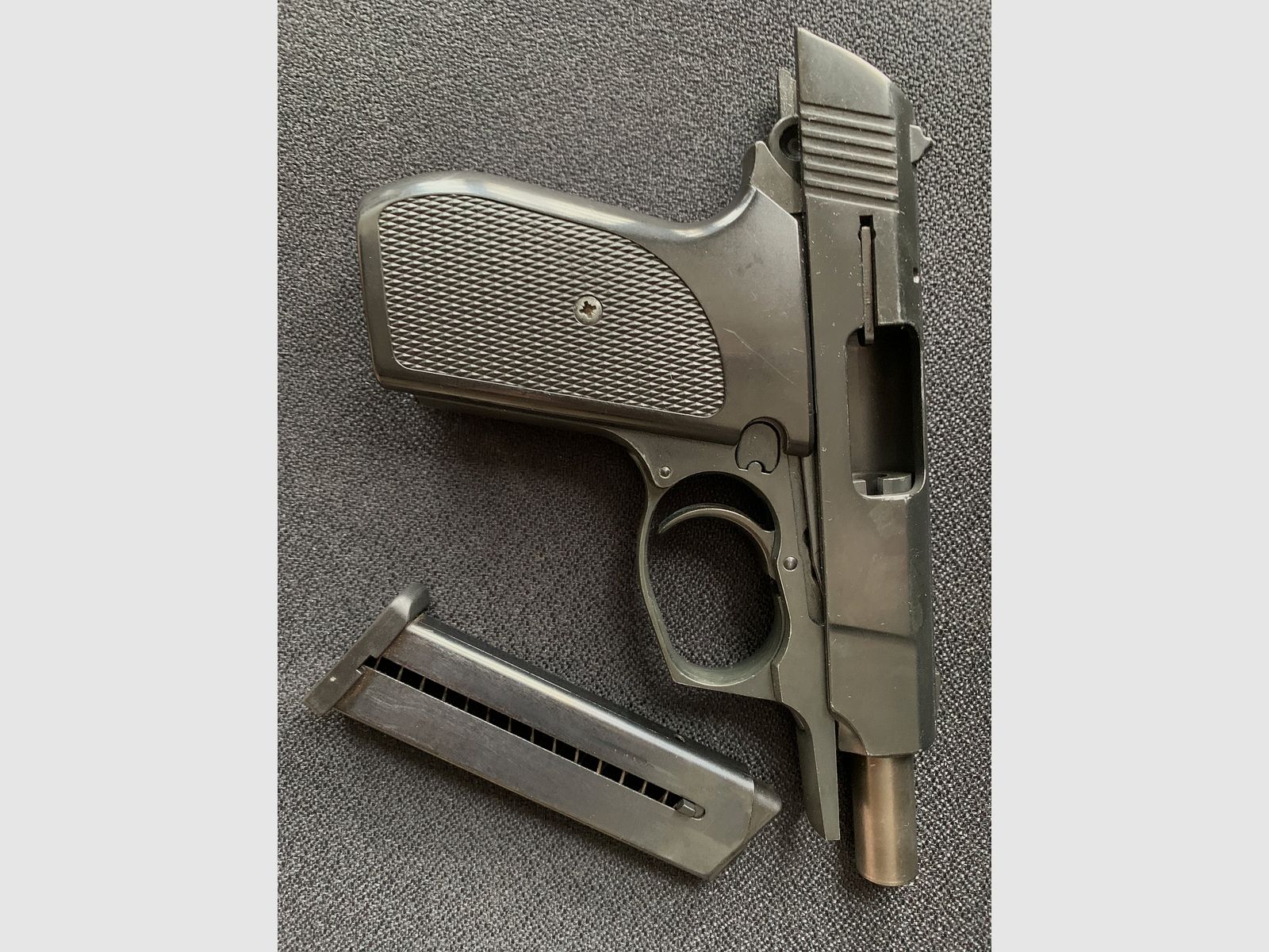 Röhm RG 88 9mm P.A.K. PTB 670