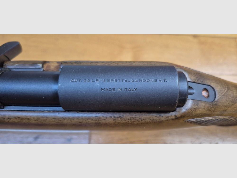 Seltene und originelle Beretta Olimpia Repetierbüchse – „Modelo Unione“ – Kal. .22LR – Zwei Modi: manuelle Wiederholung und halbautomatisch – Schwere Büchse, die mehr auf Präzision als auf Freizeit ausgerichtet ist – 5 Schuss – Hochwertiges Nussbaumholz und Mechanik in TBE++ – Brünierung zu 99,99% – Wunderschöner Lauf – Beretta-Qualität überall – TBE+++, Bild 1 von 38