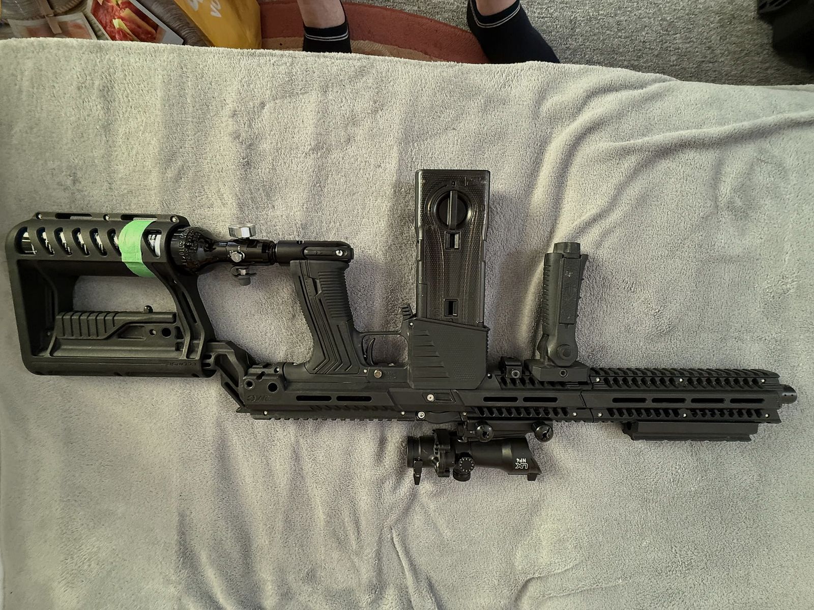 EMF 100