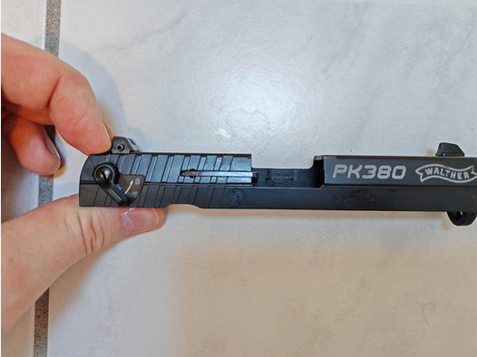 brünierter Ersatz / Wechselschlitten Verschluss für Umarex Walther PK380 9mm P.A.K. Gas- / Schreckschusspistole PtB 921