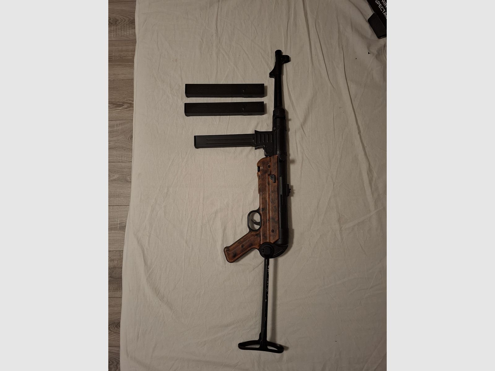 AGM MP40 Vollmetall Airsoft aeg 