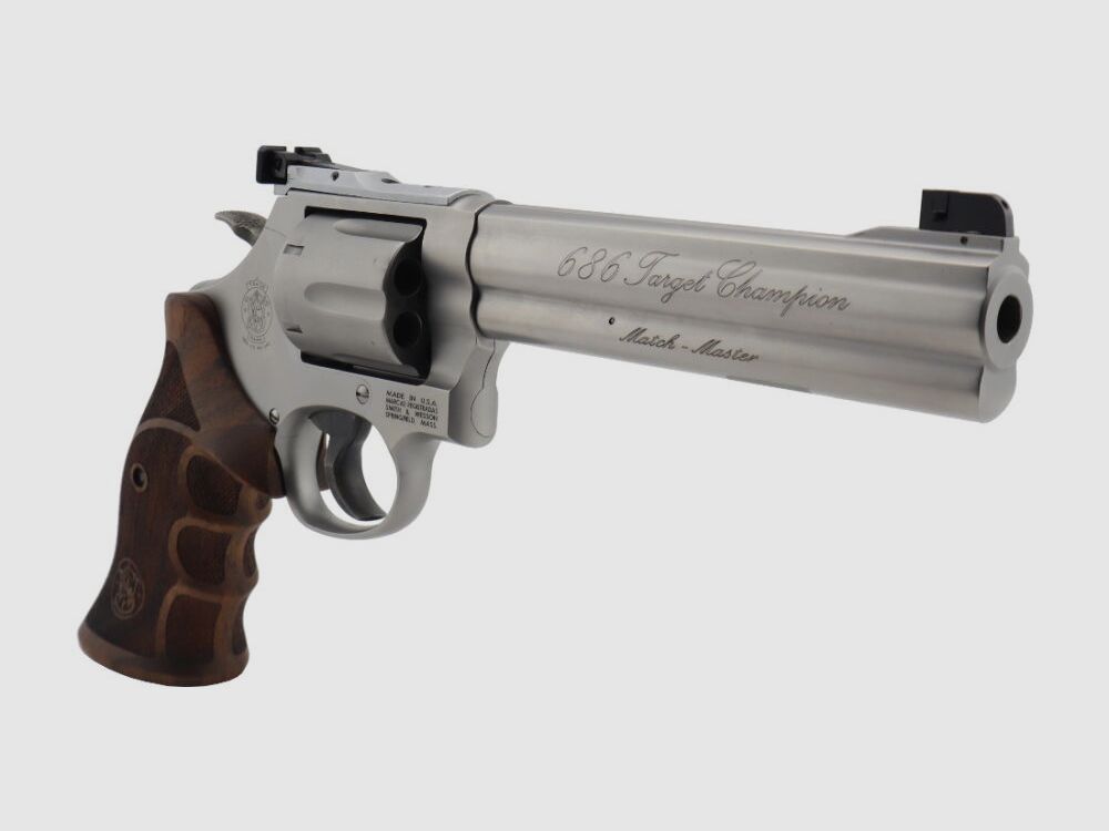 Smith & Wesson	 686 Target Champion Match Master