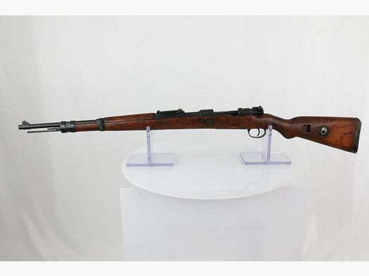 Weapons Factory Brno K98 Code dot 1943