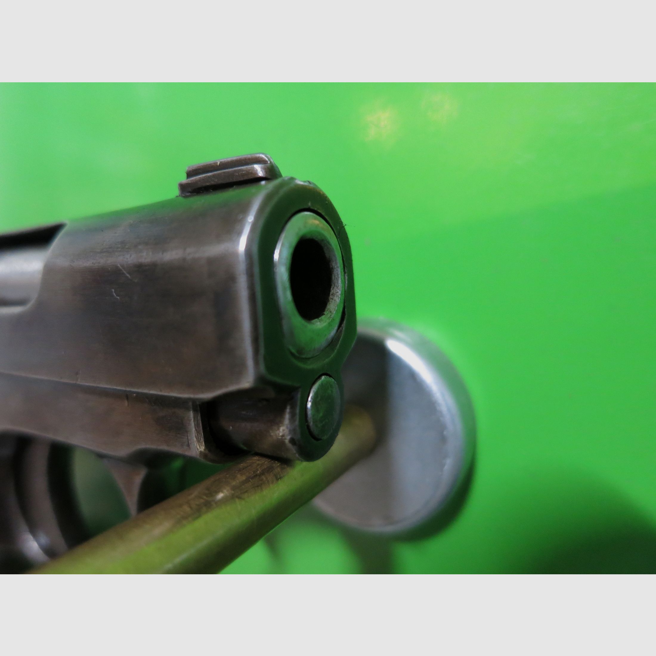 Halbautomatische  Astra Modell 200 (?), Lady-Gun im Westentaschenformat,  7,65mm Browning       #71-