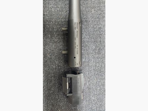 Blaser R93 barrel change with magazine