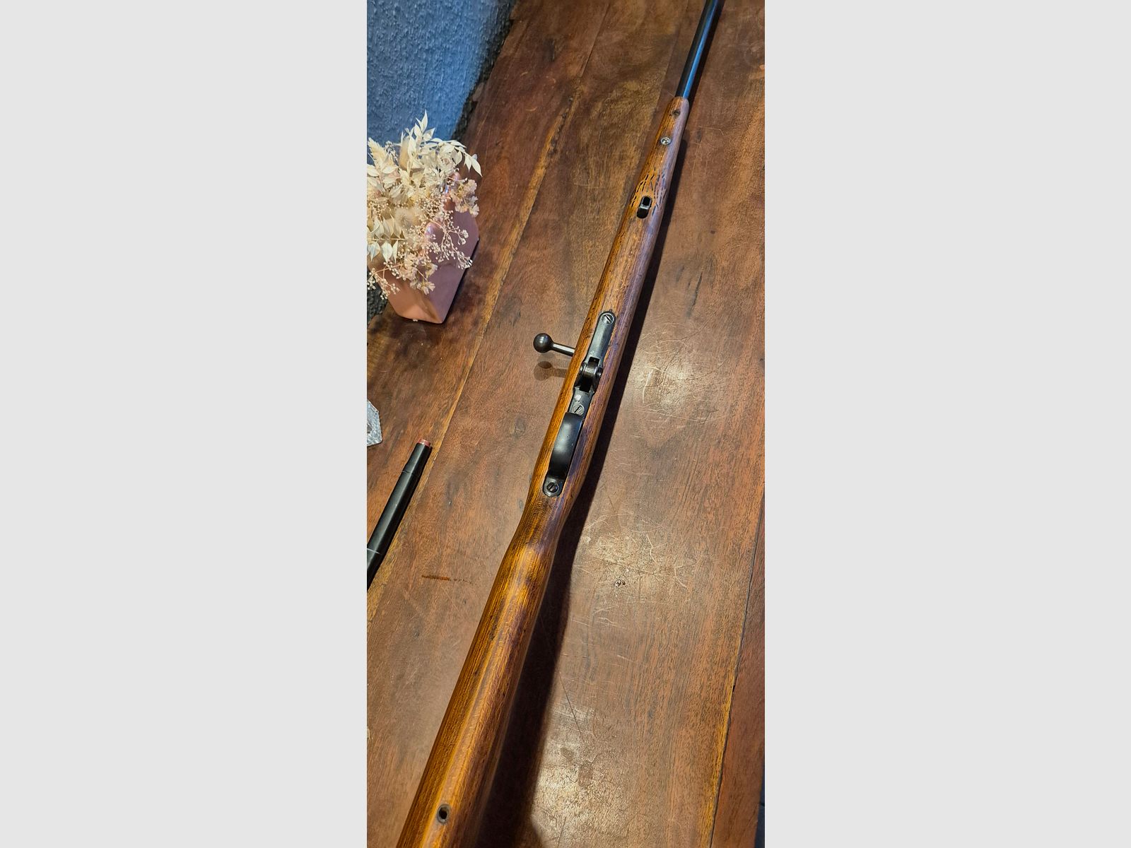 Haenel 49a stary przedmiot kolekcjonerski z 1953 roku całkowicie odnowiony