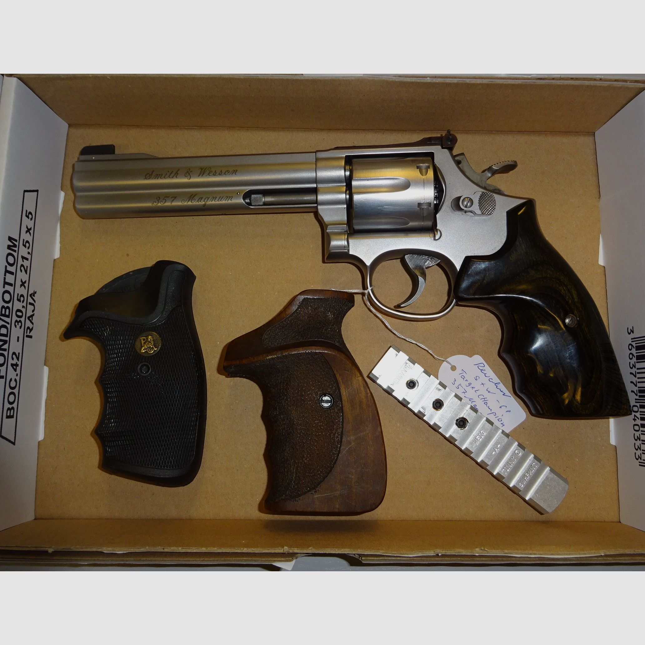 Top-gepflegter Revolver S&W "686 Target Champion".357Mag.+2 extra Griffe+Picatinny