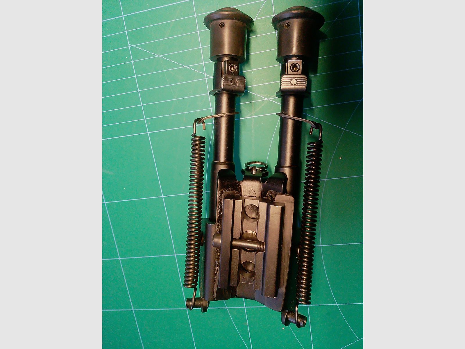 Zweibein 22 mm Metall Airmagnum PCP Gewehr mit Federn höhenverstellbar Gummi an den Füßen