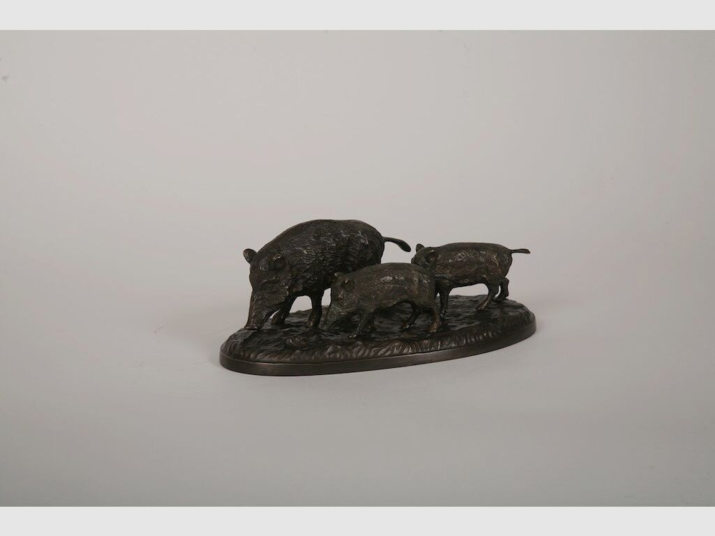 Lovergreen Bronzestatue Motiv Bache mit zwei Frischlingen