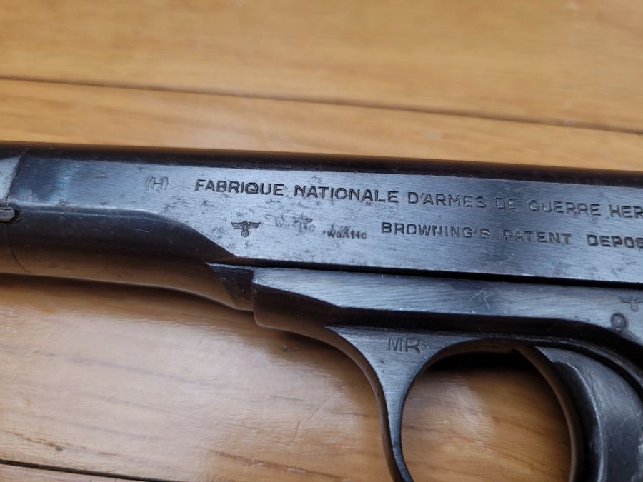 Schöner Browning Pistol mod. 10/22 – 7,65mm browning – Herstellung Herstal, beschlagnahmt von der deutschen Armee – Ca. 1942 / 44 – Sehr gute Funktion – TBE+, Bild 7 von 12