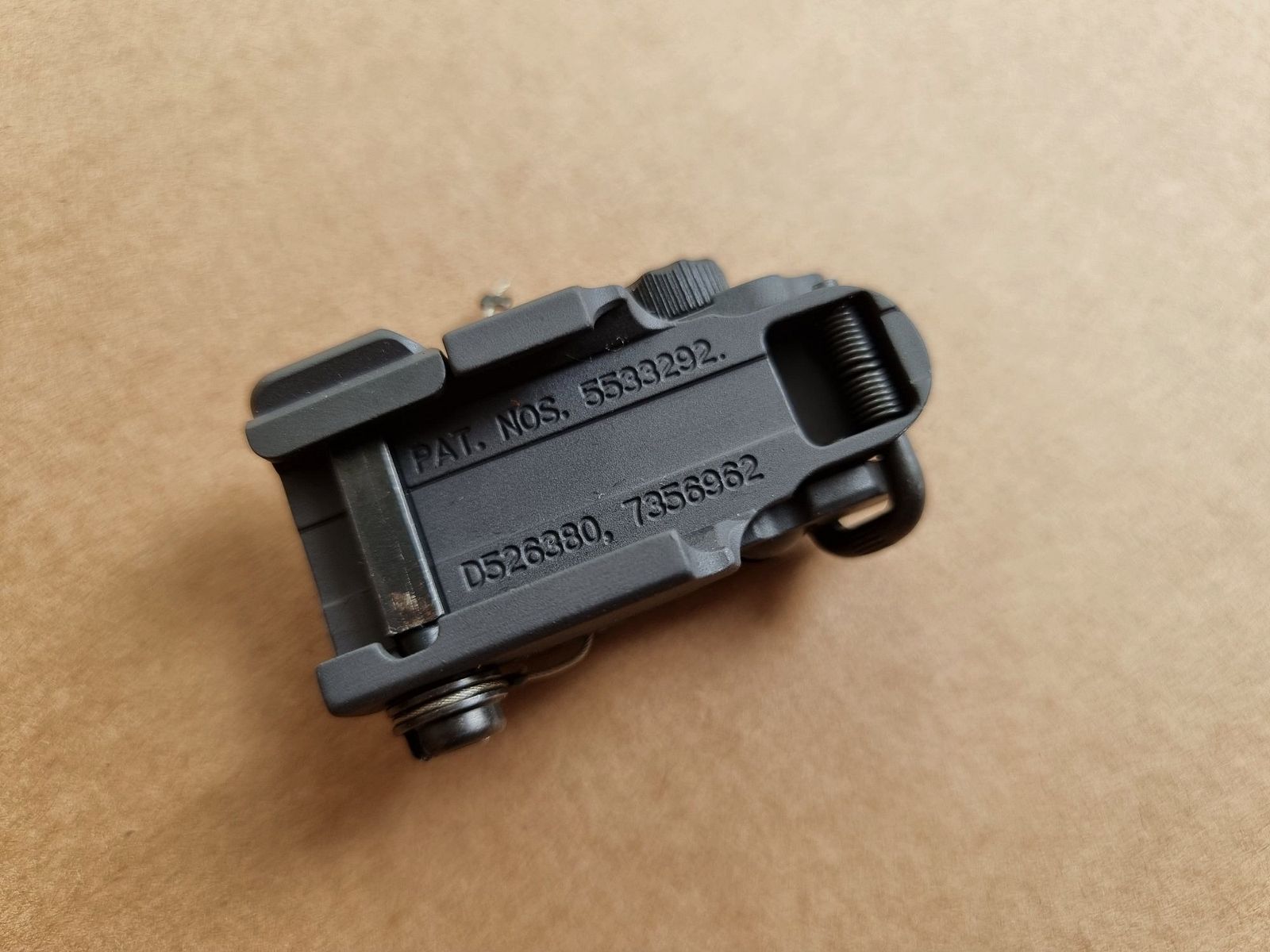 *RARA* A.R.M.S. - Sistema de riel #50-C con miras de gas plegables #41-BL y miras traseras #40-L - AR15 de los 2000