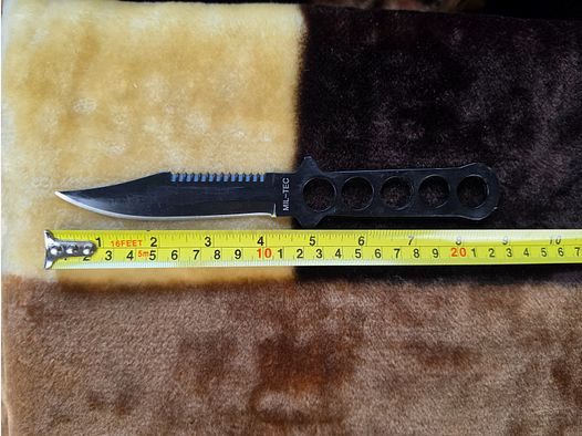 Mil-Tec Taktisches Einsatz- & Outdoormesser (Schwarz) mit Sägerücken – Leichtes Ganzmetall-Messer